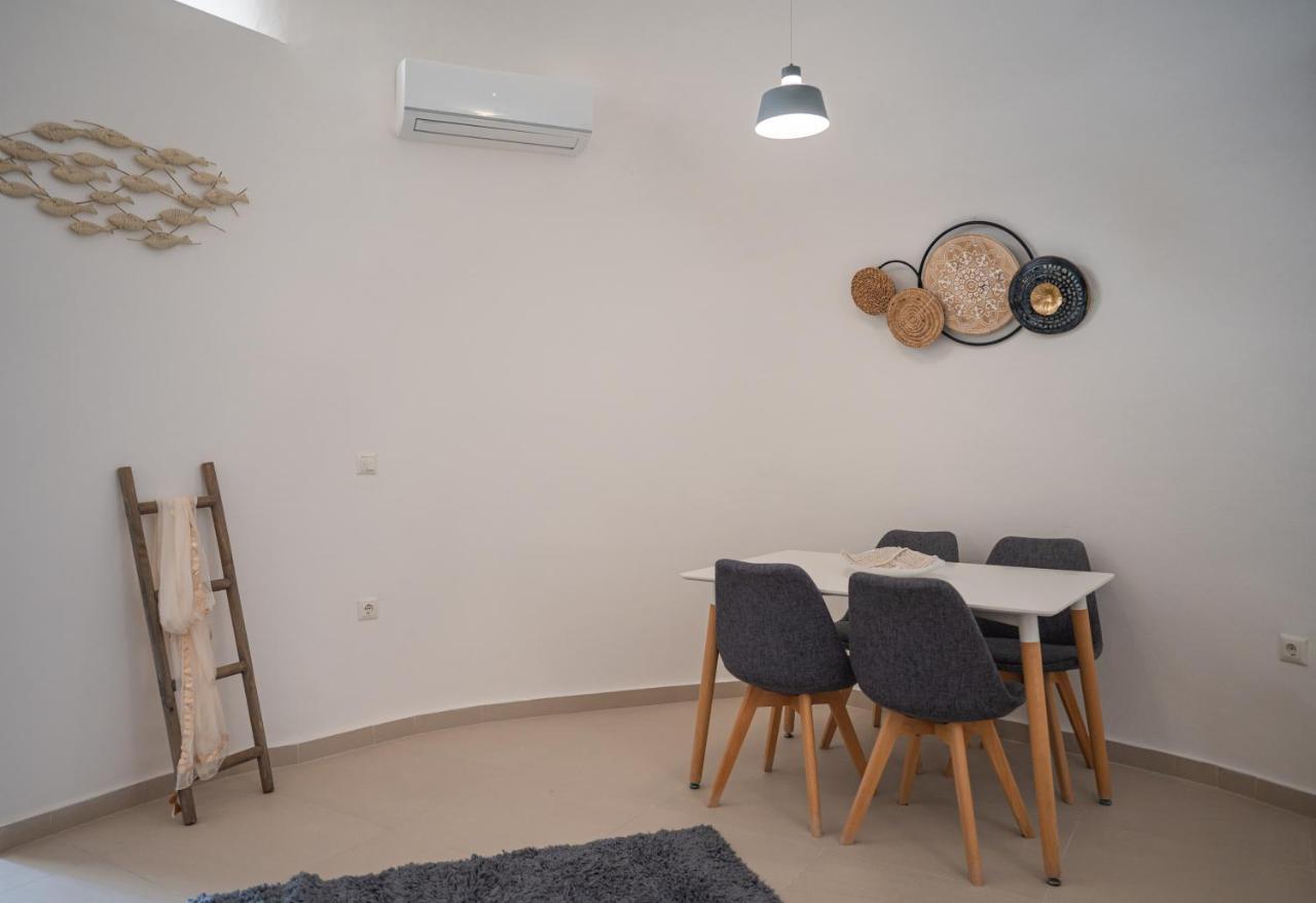 Santoterra Antigua Suites Karterádos Eksteriør billede